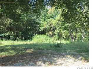 401 Wellingford St, Charlotte, NC 28213