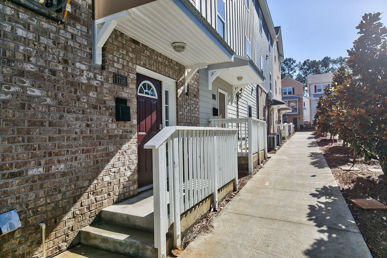 The Balcony — Photo 1