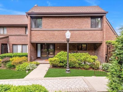 12 Fox Ridges #12, Roslyn, NY, 11576