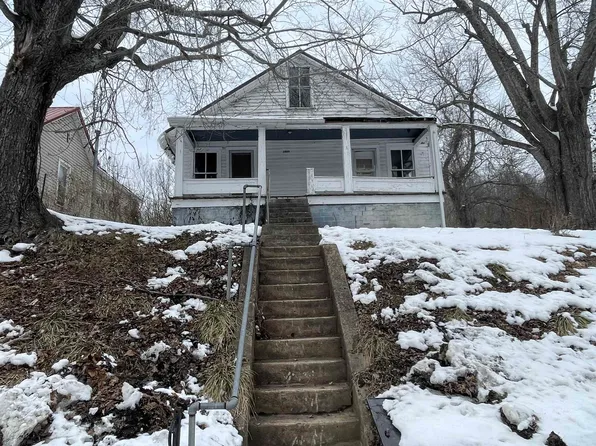 1009 39th St, Ashland, KY 41101