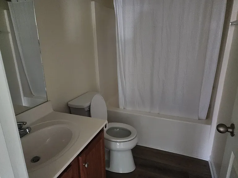 718 Del Rio Pike #718 — Photo 11
