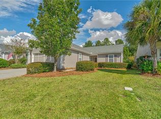 17 Crescent Creek Dr, Bluffton, SC 29909