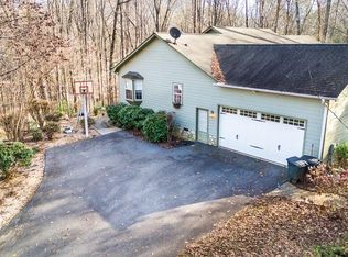 241 Crocus Ln, Sylva, NC 28779