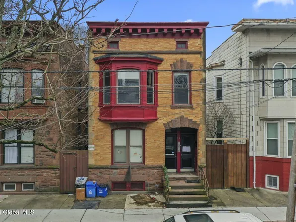 18 Dana Avenue, Albany, NY 12208