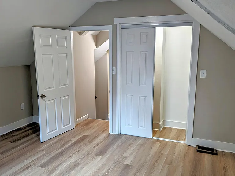 47 Exeter Rd #B — Photo 27