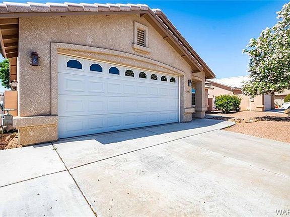 3rd image of 3952 E Nicole Ave