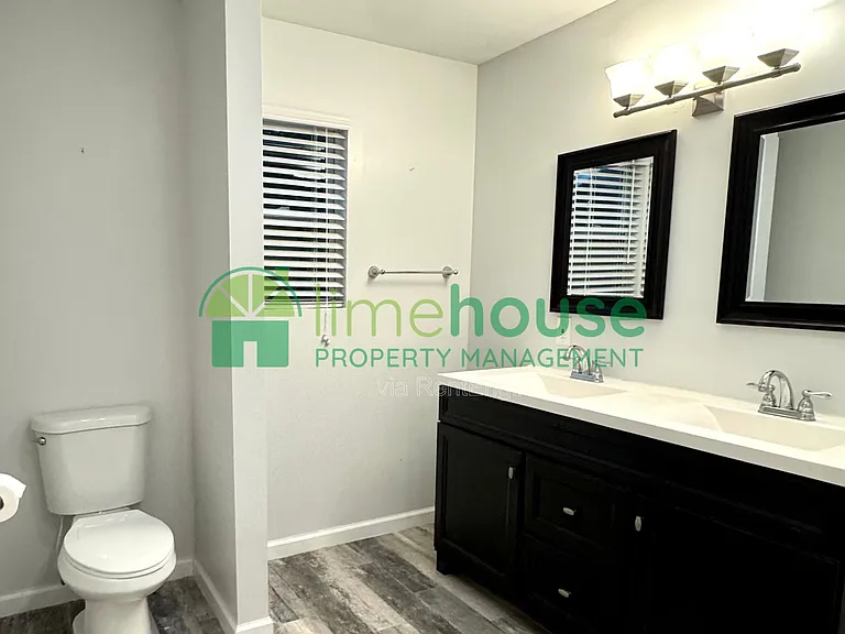 724 Carolina Ave — Photo 9