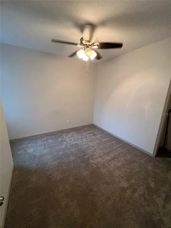 3 bed, 2.5 bath, 1281 sqft, $2,000 — Photo 4