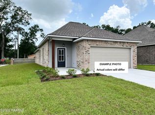 200 Hidden Meadows Dr, Lafayette, LA 70506
