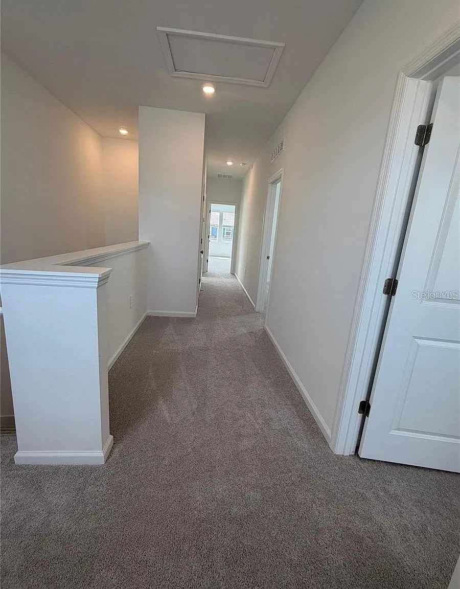 3 bed, 1782 sqft, $2,400 — Photo 4