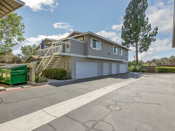 3rd image of 789 Windermere Point Way #1