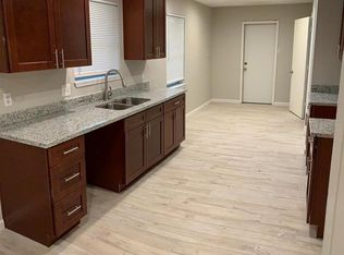 14202 Roundstone Ln, Houston, TX 77015