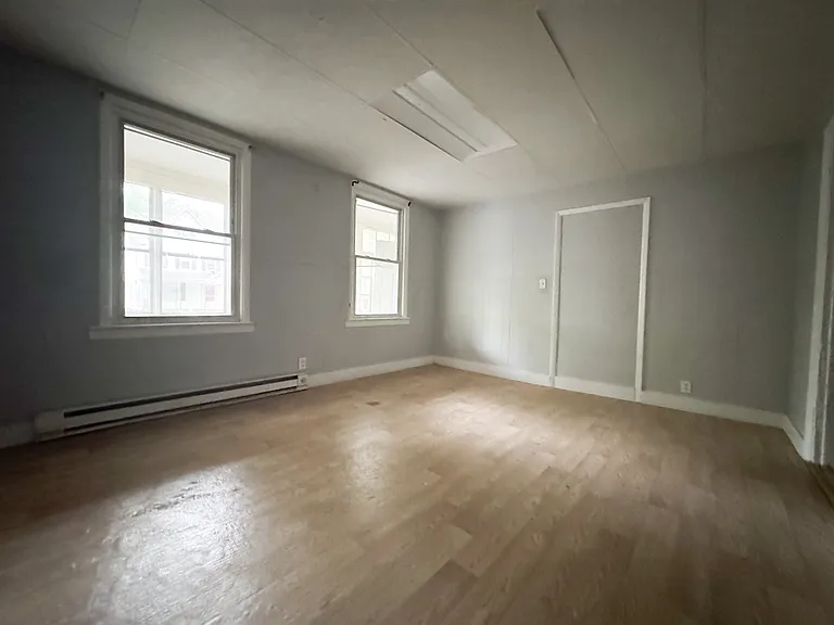 369 Shelton Ave #3C — Photo 1