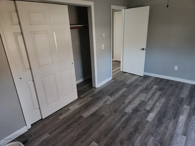 Good size bedroom, Great closet space throughout unit
