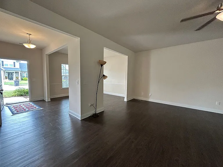 1464 Land Grove Dr — Photo 9