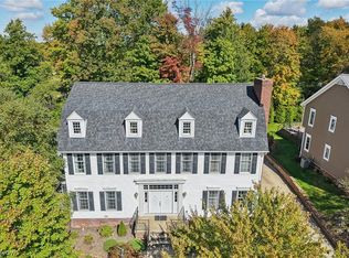 107 Blackberry Dr, Hudson, OH 44236