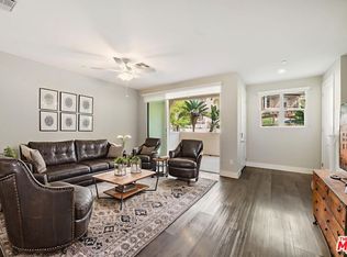 4412 Paxton Pl, Calabasas, CA 91302