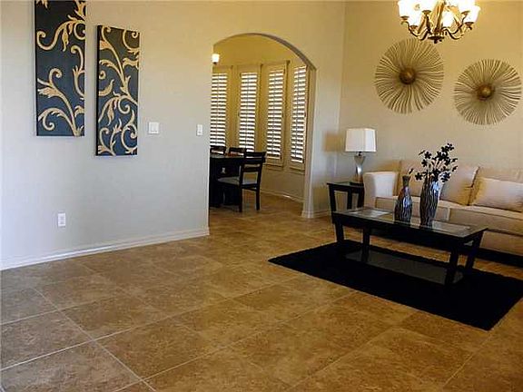 4th image of 14517 Hunters Grove Ave