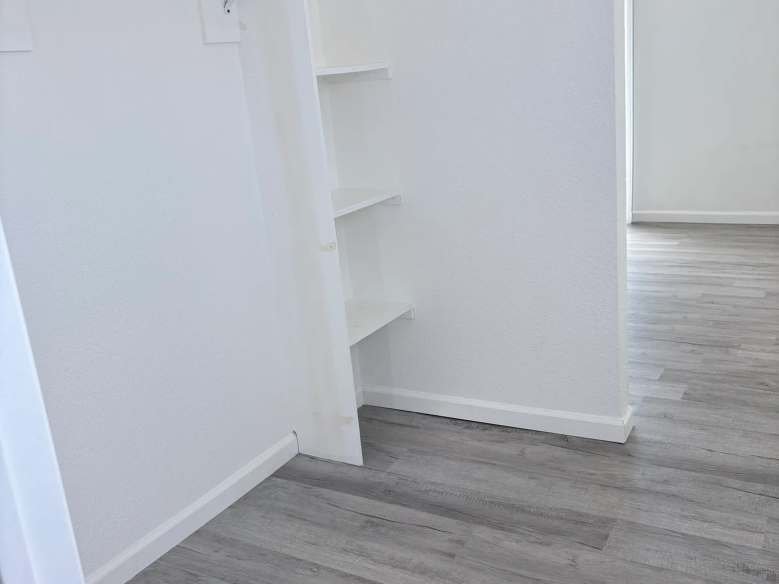 Studio, 450 sqft, $1,600 — Photo 4