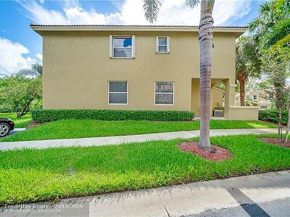 3rd image of 16808 SW 1st Mnr #16808