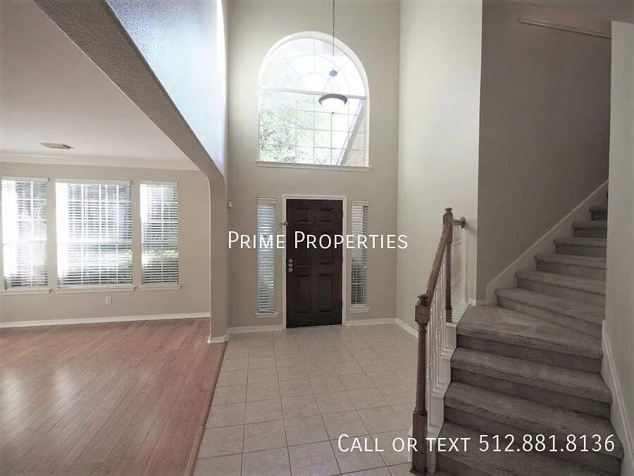 Desirable 4 Bedroom Home In Beautiful Steiner Ranch! — Photo 3