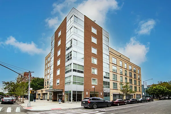 Rented by REAL New York | media 16