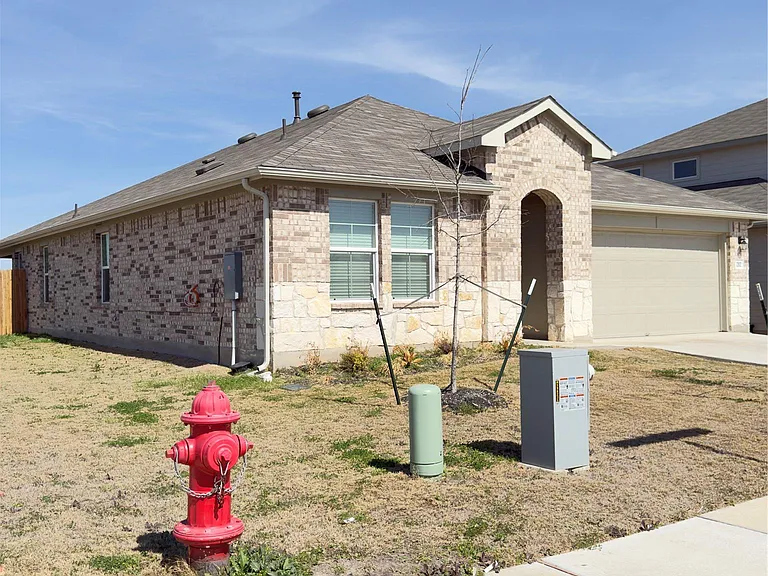 282 Texas Palmetto Cir — Photo 3