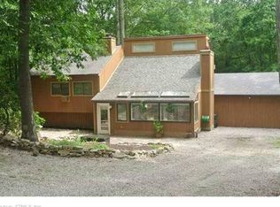 44 Denison Dr, Guilford, CT 06437