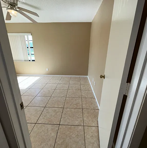 511 Manor Cir #1 — Photo 38