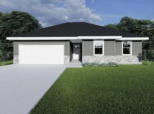 2400 S Cheri Dr, Bolivar, MO 65613