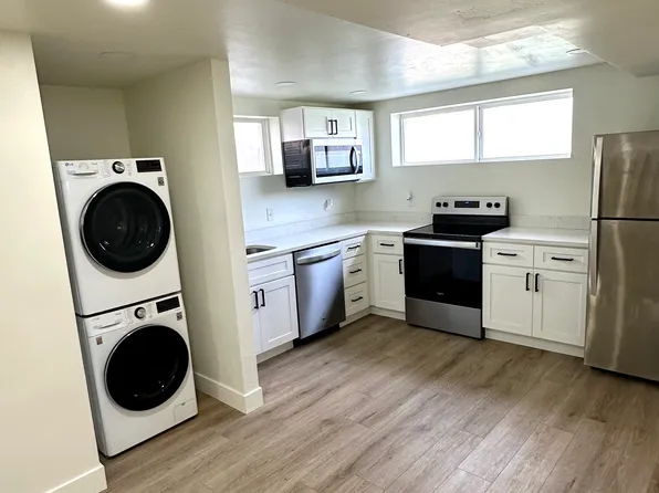 1261 E Greenfield Cir, Murray, UT 84121