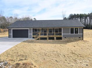 128 Big Sky Dr, Marion, NC 28752