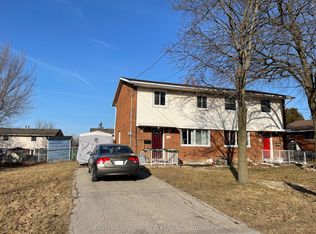 17 Seeley Ave, Hamilton, ON L8V 2G9