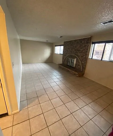 4332 S Everett St — Photo 6