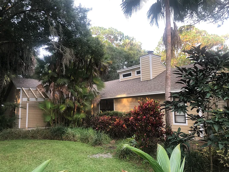 SW Saint Andrews Dr — Photo 9
