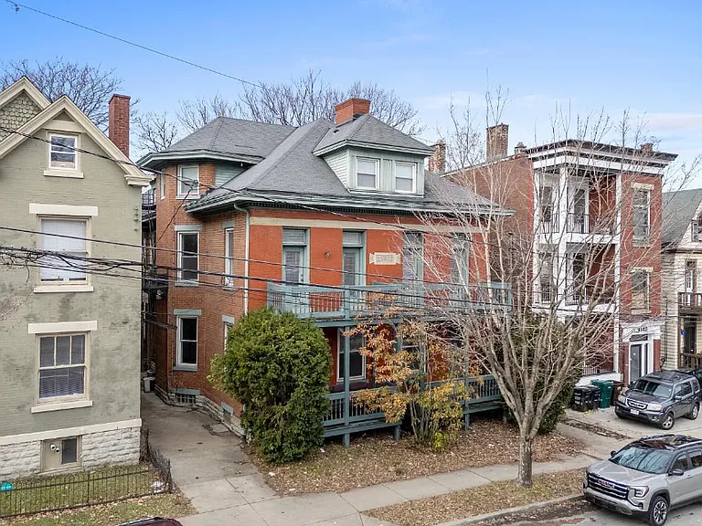 3213 Vine St #5 — Photo 1