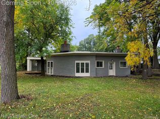 1131 Kettering St, Burton, MI 48509