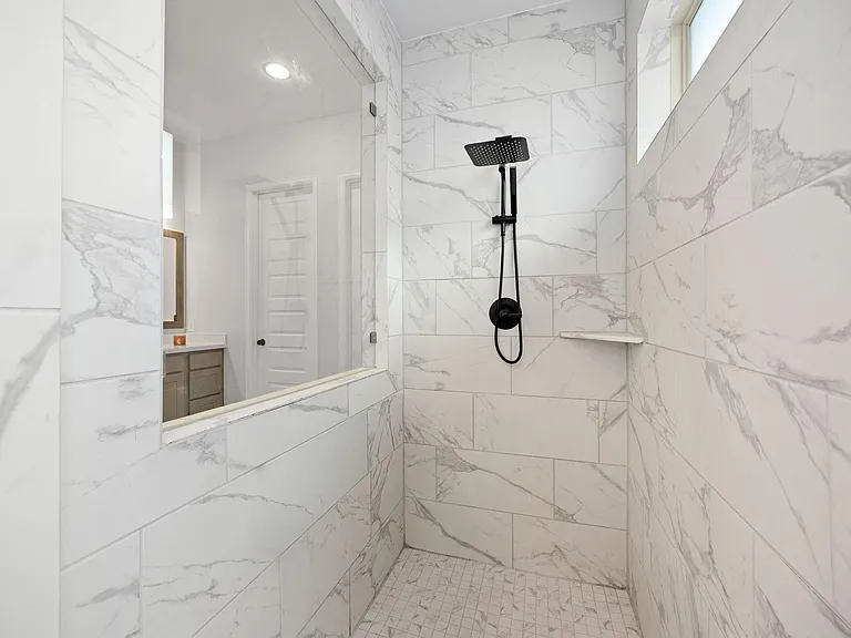 2122 Germander Ln — Photo 28