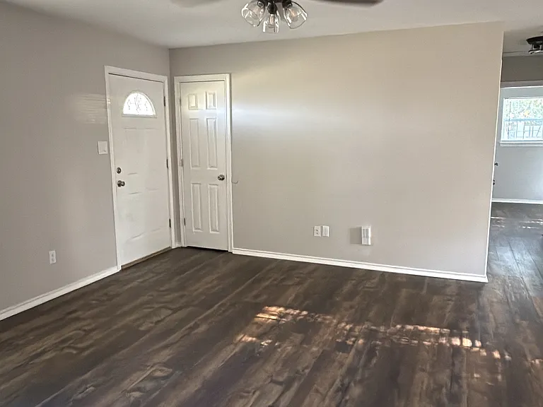 2603 Emerald Forest Dr — Photo 17