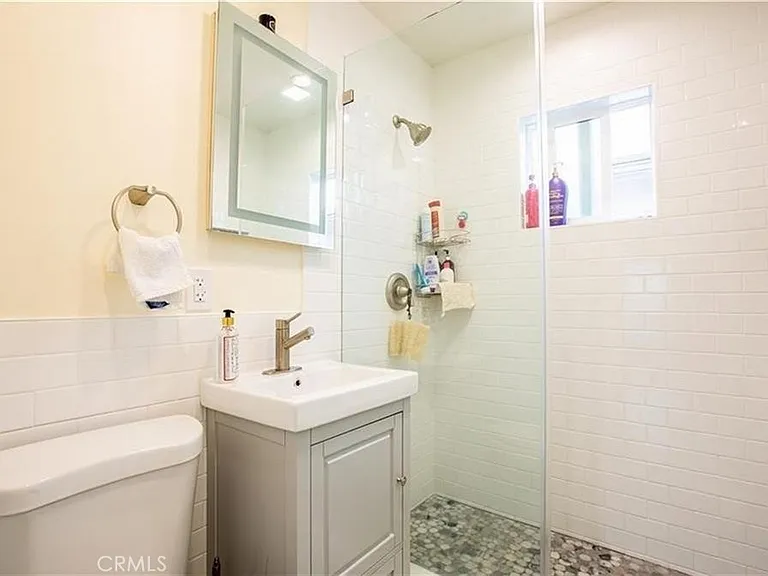 3239 E Wilton St #1 — Photo 5