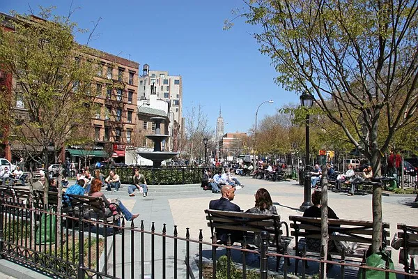 Rented by Brown Harris Stevens | media 31