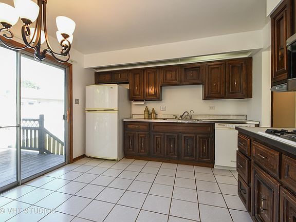 4th image of 15324 Orogrande Ct