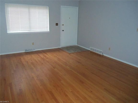 2nd image of 1173 Wyley Ave