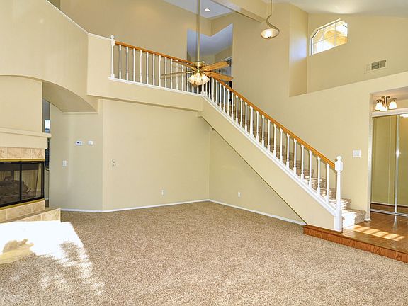 4th image of 28106 Sunwood Pl