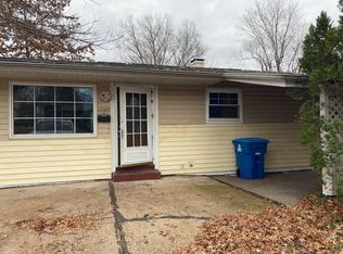 10452 Durness Dr, Saint Louis, MO