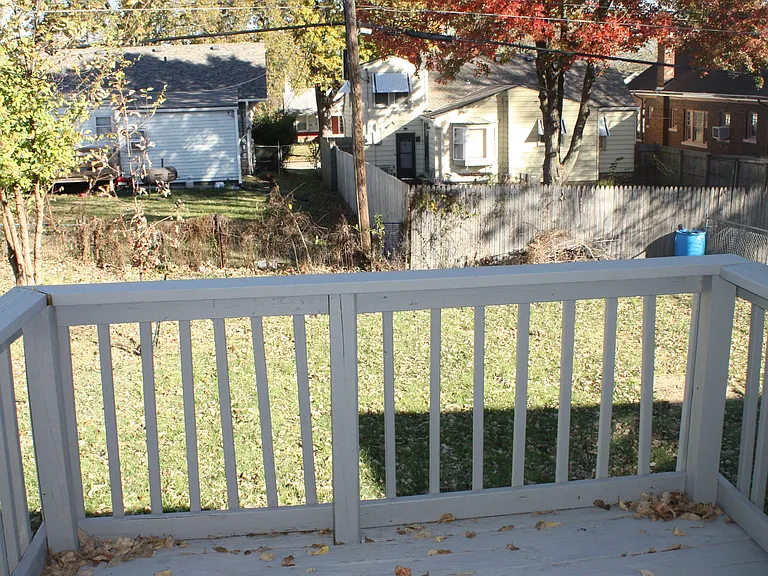 5725 Highland Ave — Photo 24