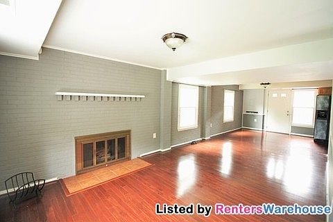 2nd image of 7926 Central Park Cir