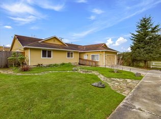 2160 Crystal Way, McKinleyville, CA 95519