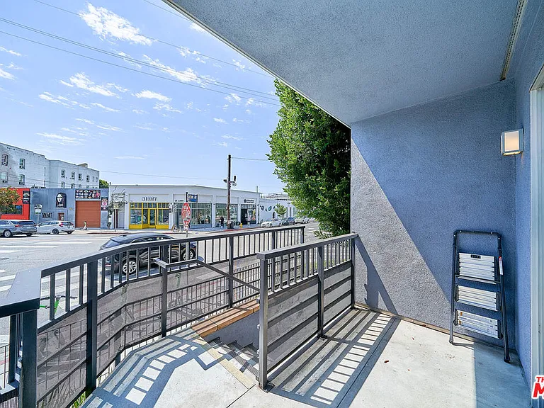 629 Traction Ave #103 — Photo 32