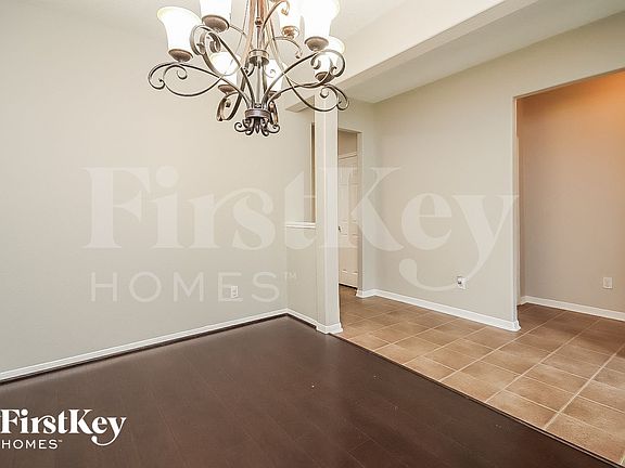 4th image of 1018 Lamson Ct